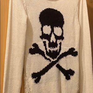 Women’s sweater